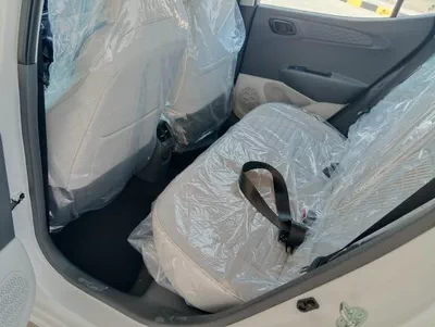 2024 Hyundai i10 White | Compact Hatchback-4