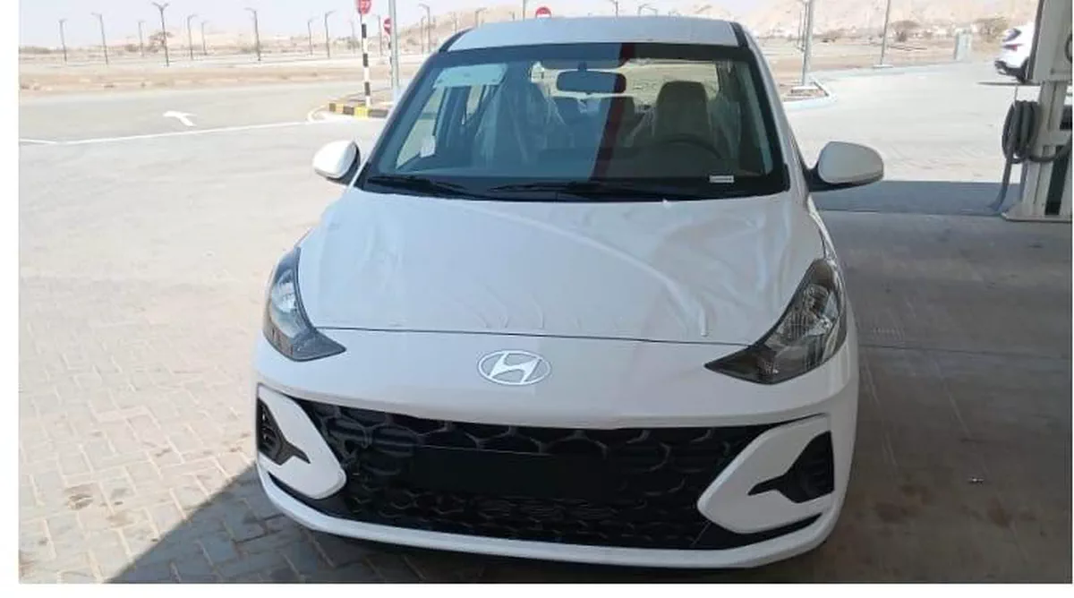 2024 Hyundai i10 White | Compact Hatchback