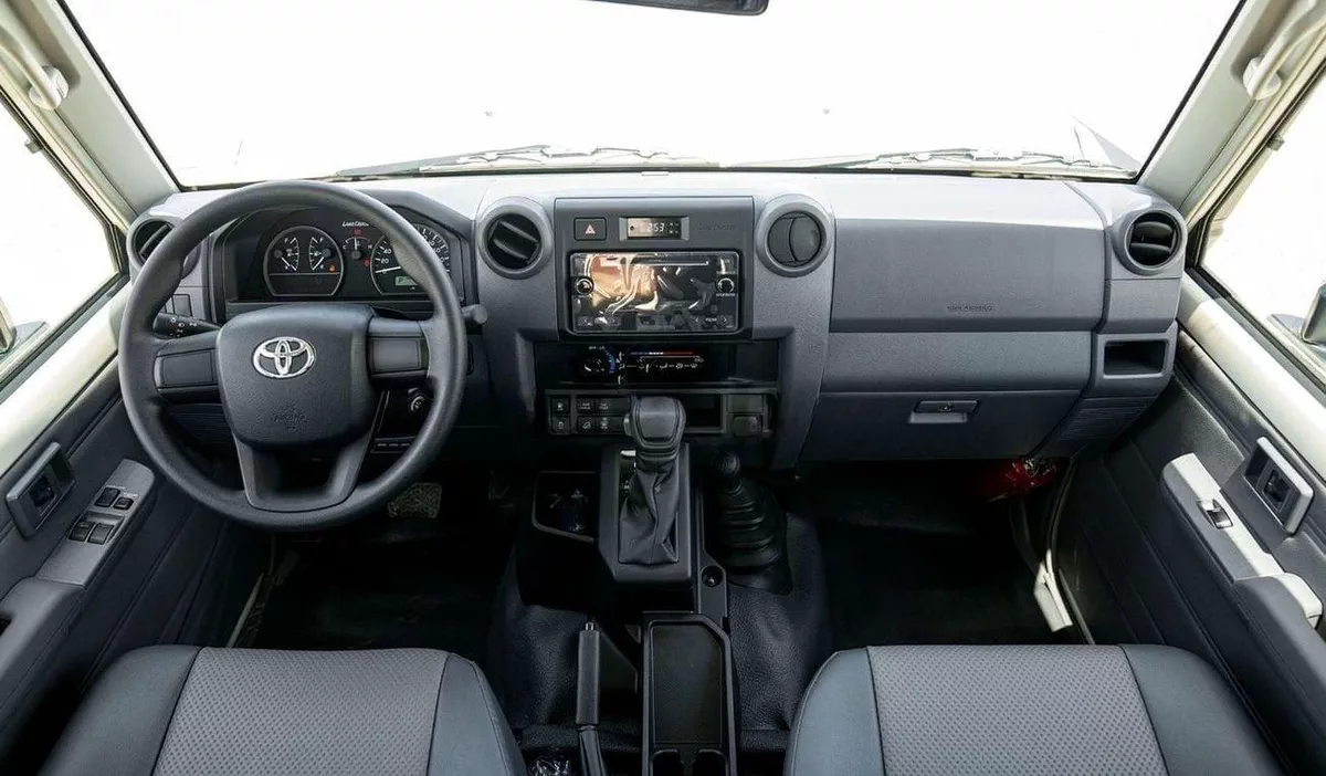 Toyota Land Cruiser 70 LC 78 HARDTOP 2.8L AT LC78 2.8L AT DIESEL 2026-8-0