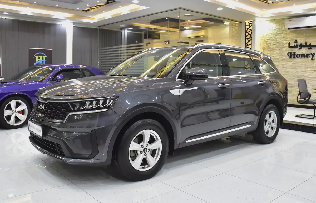 AED 1,527 EMi at 0% DP | KIA Sorento ( 2023 Model ) in Grey Color GCC Specs-1-1