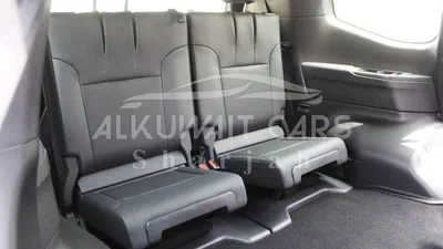 Toyota Land Cruiser GXR LC300 GXR 4.0P AT  MY2025 – BLACK-18