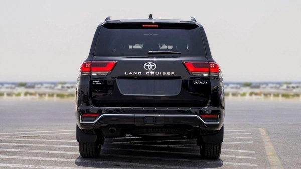 Toyota Land Cruiser 3.3 VXR FULL OPTION 2025