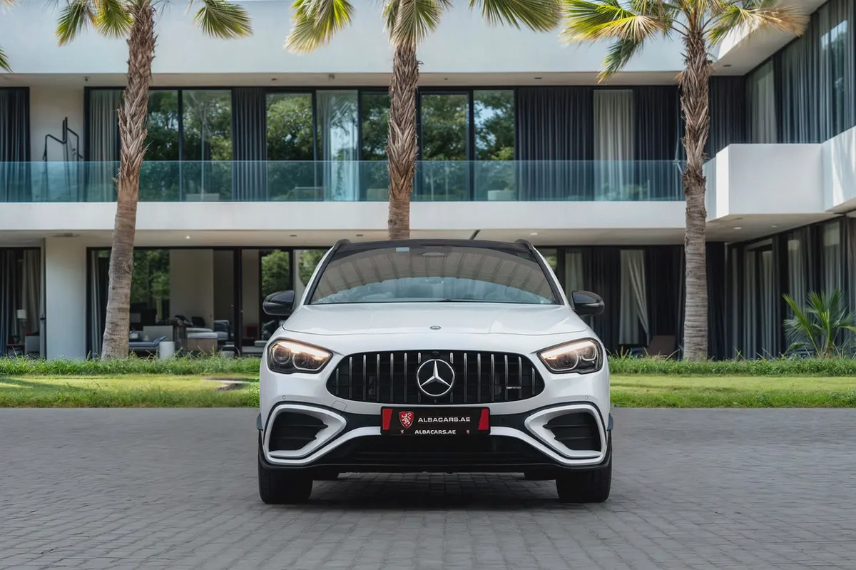 3,819 P.M |  GLA35 AMG | 0% Downpayment | GLA 35 AMG | AGENCY WARRANTY/SERVICE!-3-3