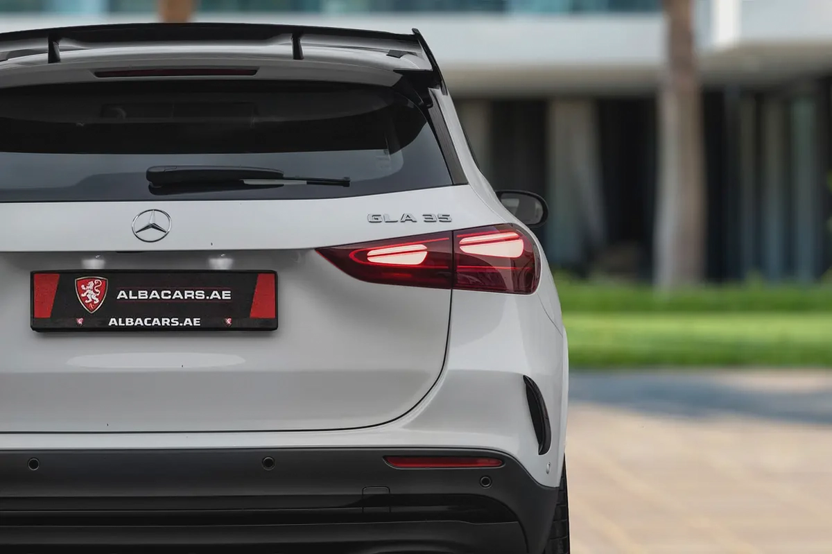 3,819 P.M |  GLA35 AMG | 0% Downpayment | GLA 35 AMG | AGENCY WARRANTY/SERVICE!-5-5