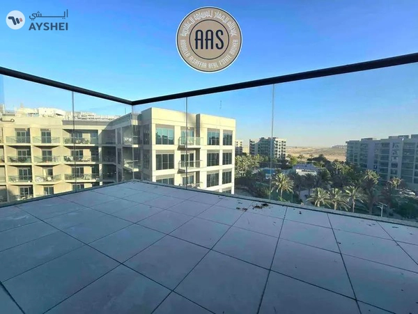Semi Furnished || Ready to Move || 2BHK Only in 63k/yr