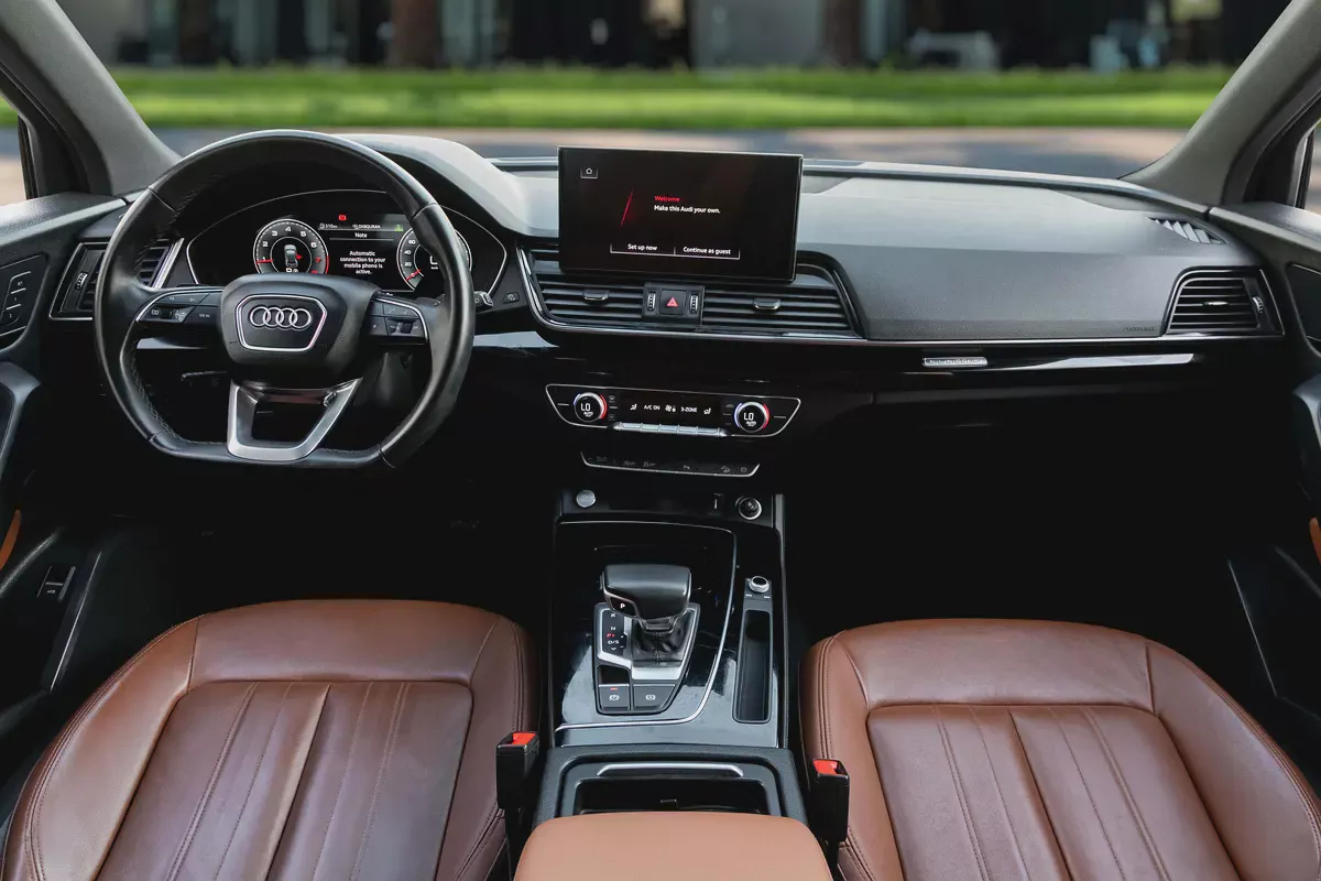 2,350 P.M |  Q5 45 TFSI Quattro S-Line Sportback | 0% Downpayment | WARRANTY!-7-7