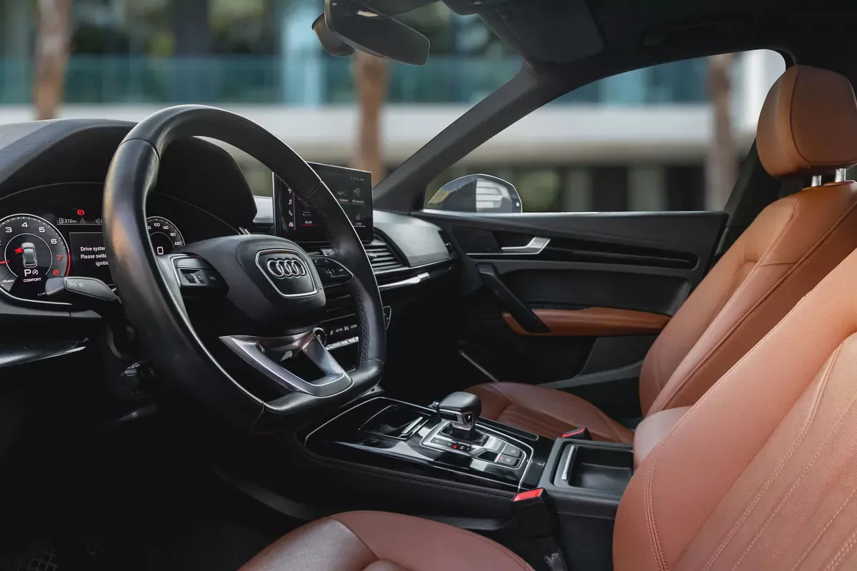2,350 P.M |  Q5 45 TFSI Quattro S-Line Sportback | 0% Downpayment | WARRANTY!-8-8