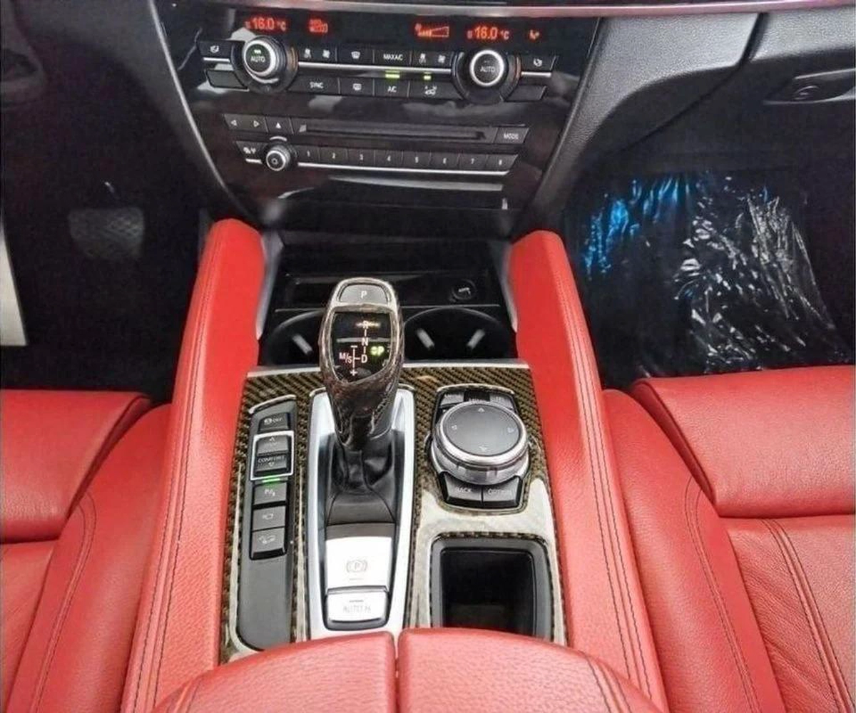 BMW X6 50i LUXURY V8 4.4L-8CYL ORIGINAL PAINT - FULLY AGENCY MAINTAINED. AGMC-DUBAI -4-4