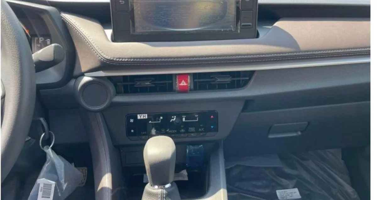 New 2023 Toyota Yaris-6-6