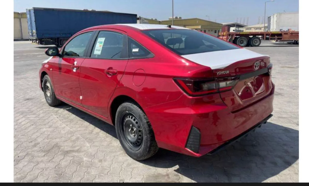 New 2023 Toyota Yaris-3-3