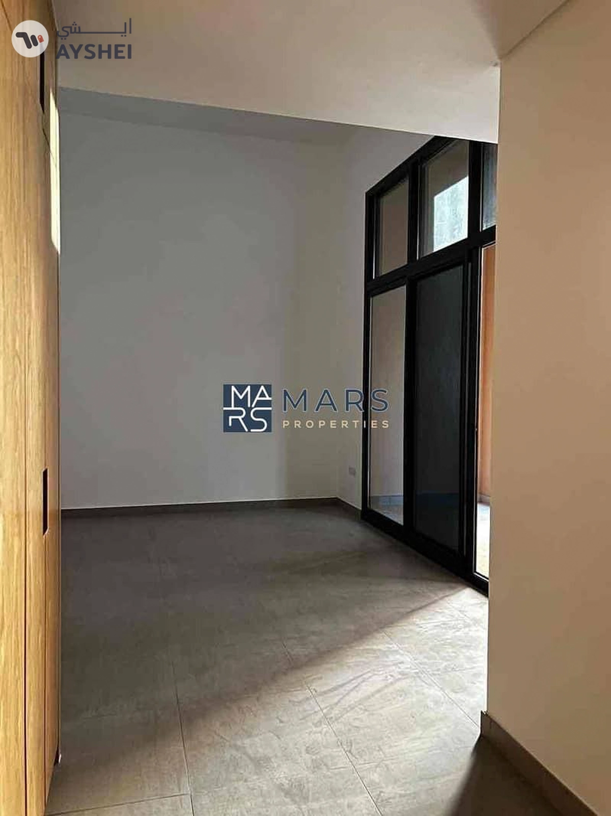 Exclusive | private garden | Vacant
