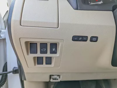 Lexus RX 350 Premier 2011 - American Specs Perfect Condition Inside Out Low KM Family Luxury SUV-13