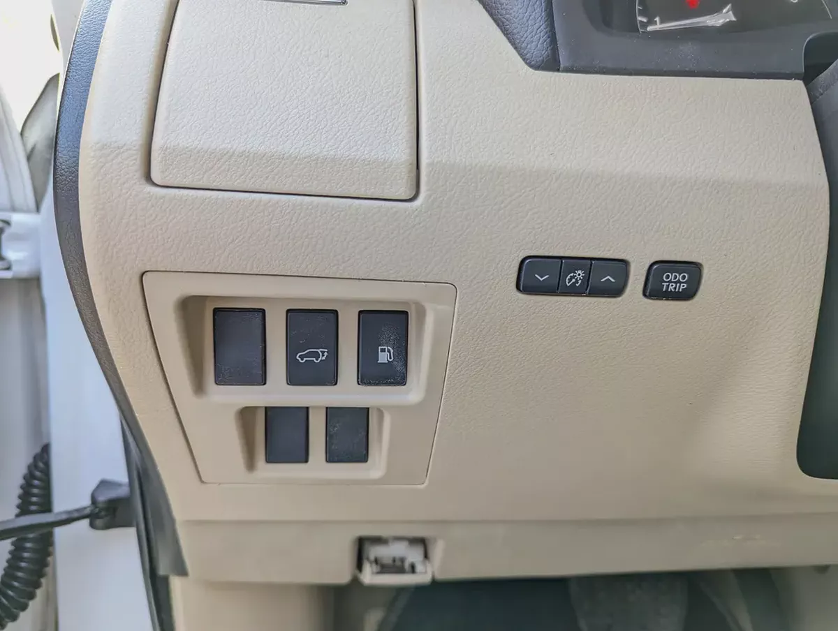 Lexus RX 350 Premier 2011 - American Specs Perfect Condition Inside Out Low KM Family Luxury SUV-13-13