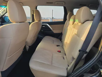 2022 Mitsubishi Montero Sport GLS Medium Line GCC Specs-12