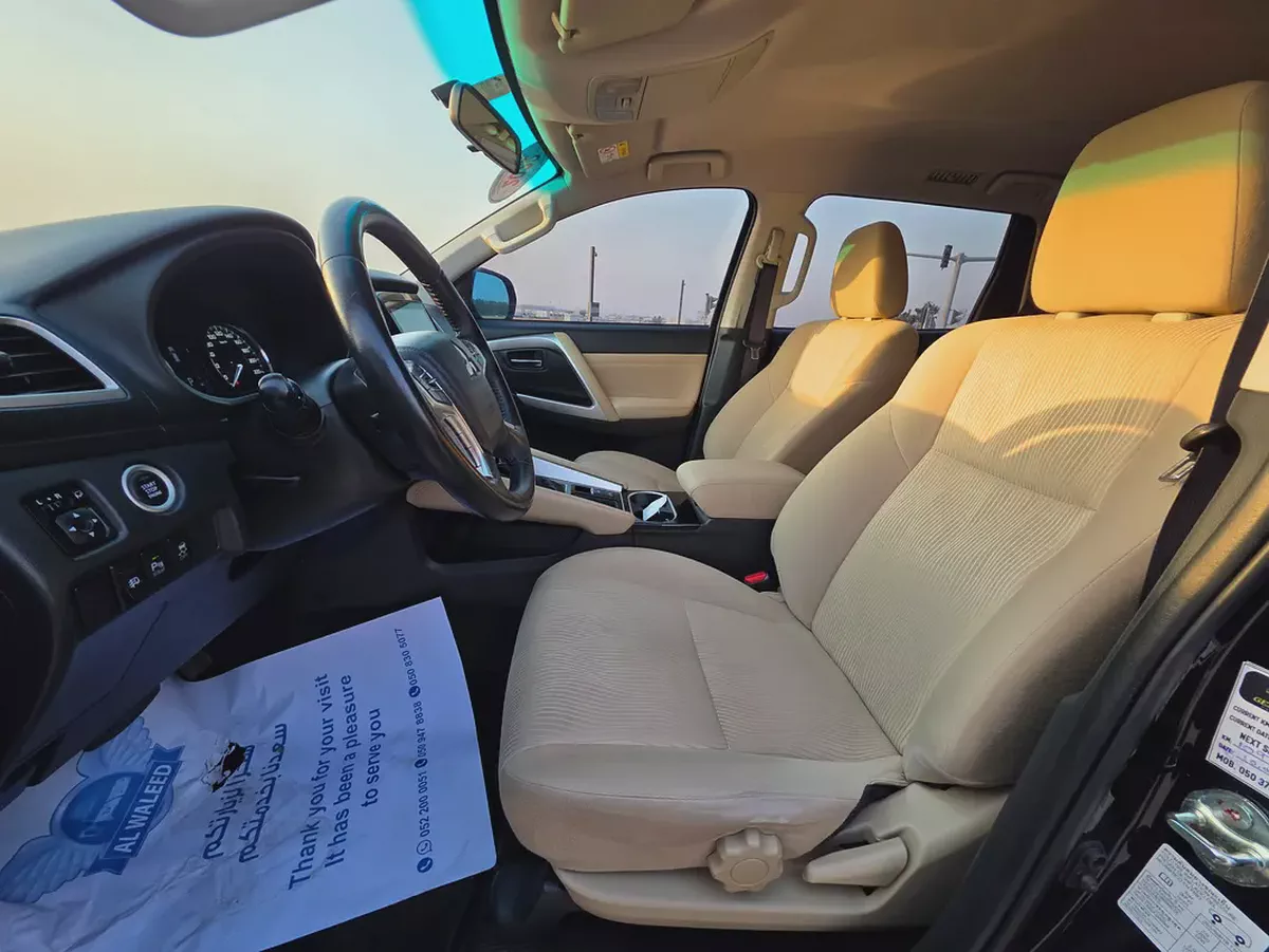 2022 Mitsubishi Montero Sport GLS Medium Line GCC Specs-9-9