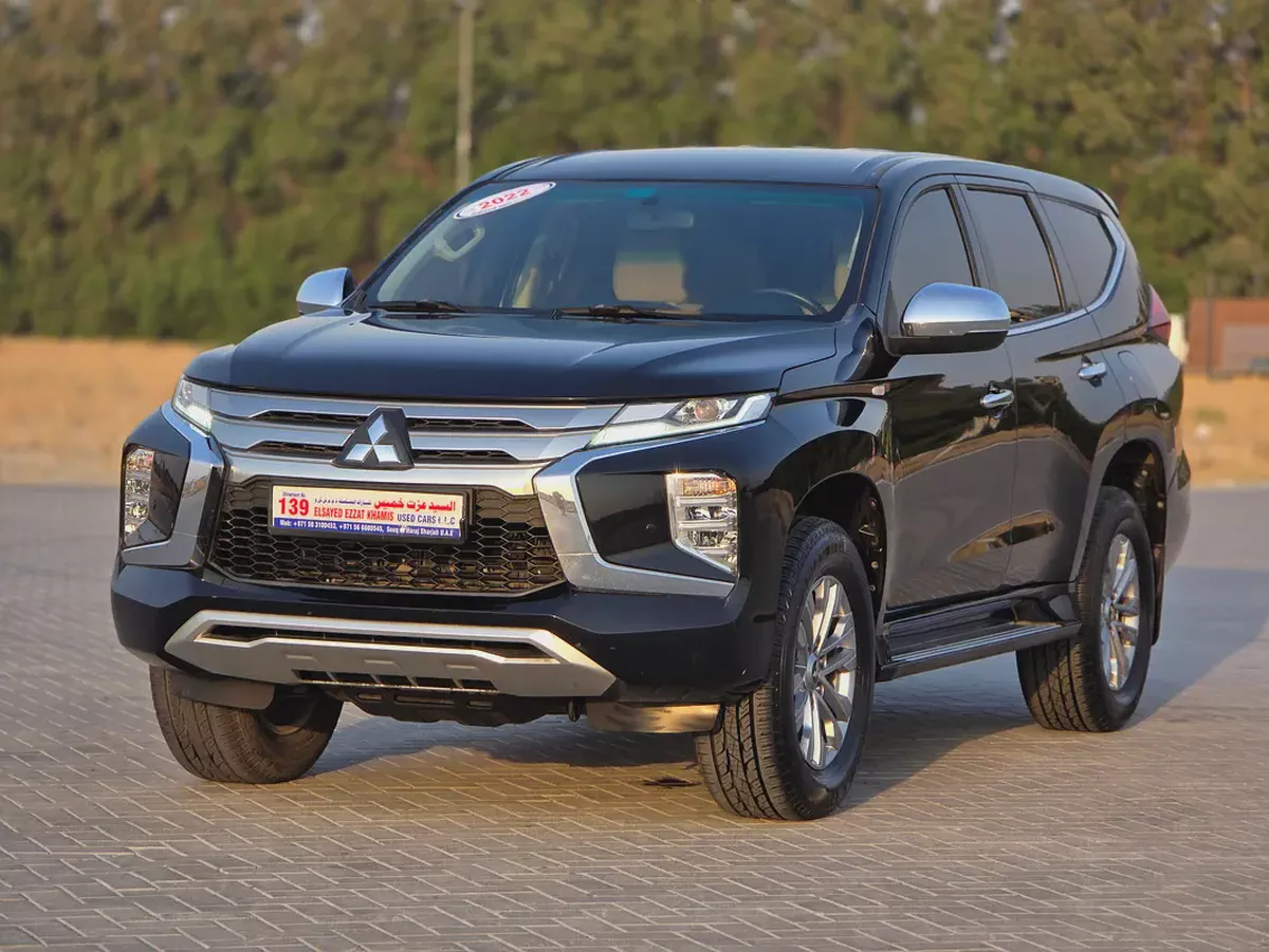 2022 Mitsubishi Montero Sport GLS Medium Line GCC Specs-3-3