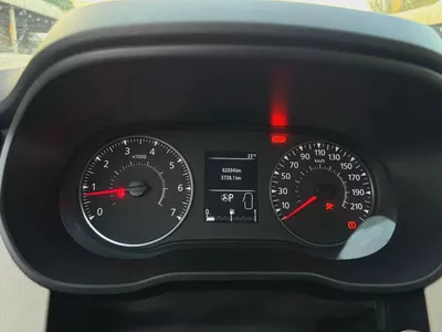 RENAULT DUSTER 4*4-13