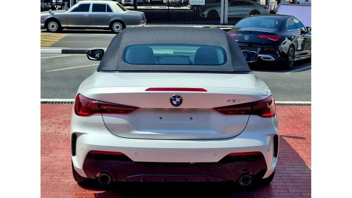 BMW 420i M Sport Convertible Warranty & Service 2025 GCC-15-15