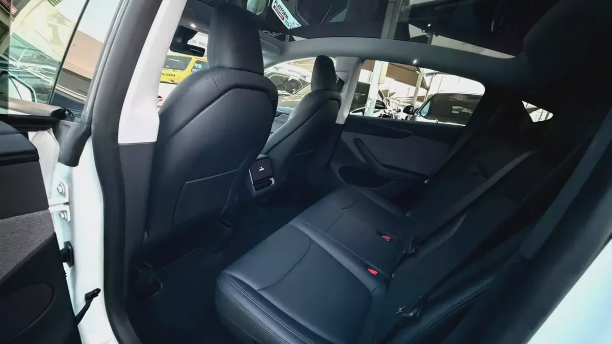 Tesla Model Y 2026 | GCC Specs | Under warranty-10-10