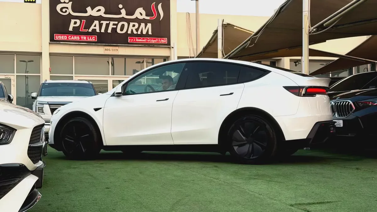 Tesla Model Y 2026 | GCC Specs | Under warranty-5-5