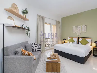 FURNISHED | WITH AN OUTSTANDING COMMUNITY VIEW|-1