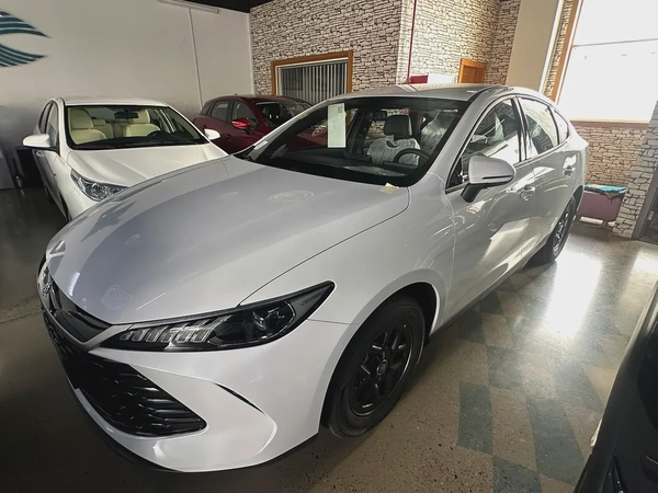 770/- AED EMI BRAND NEW BYD QIN PLUS 2025 Smart Driving Edition (DM-i 55KM Leading Model) PHEV