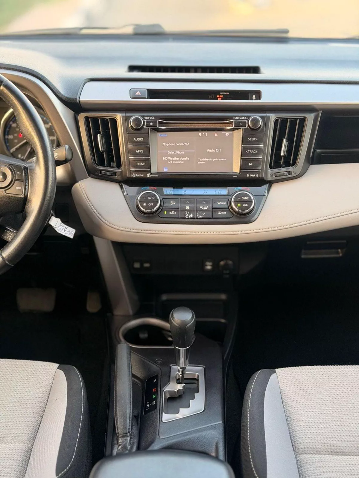 Toyota RAV4 EXR XLE Full option-4-0