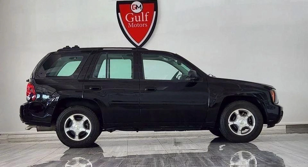Chevrolet Trailblazer LTZ 4.2L-6CYL - EXCELLENT CONDITION GCC SPECIFICATION