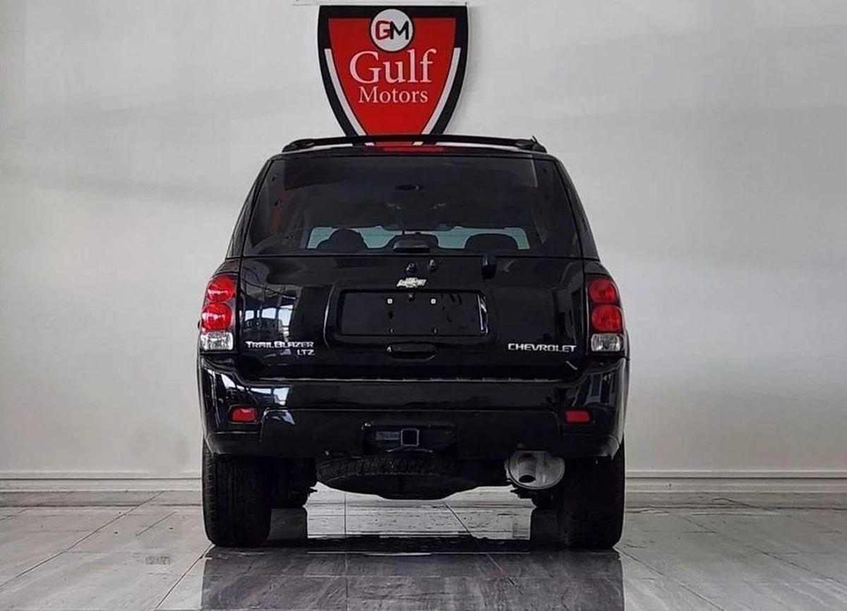 Chevrolet Trailblazer LTZ 4.2L-6CYL - EXCELLENT CONDITION GCC SPECIFICATION