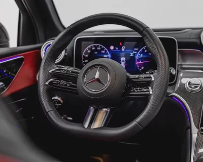 MERCEDES GLC200 SUV - 2025 - AMG KIT - GCC - GARGASH WARRANTY AND SERVICE CONTRACT-9