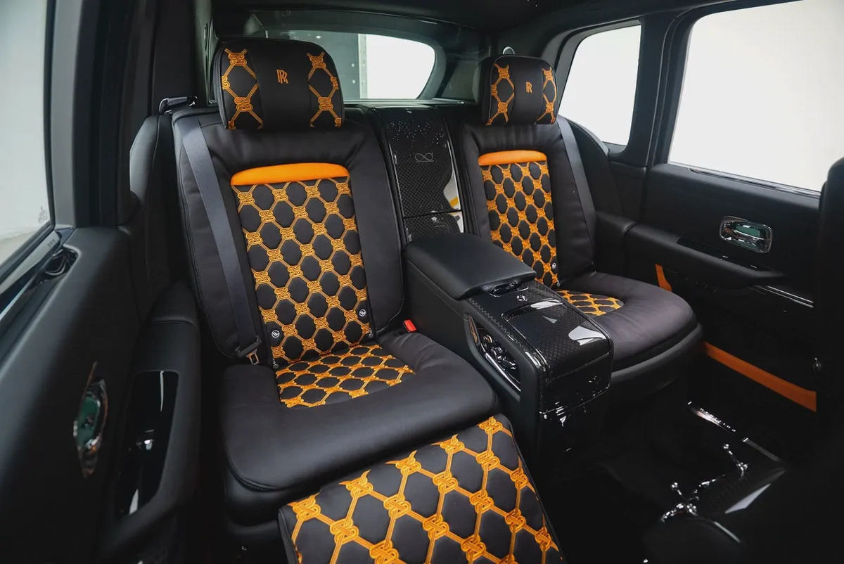 2026 ROLLS ROYCE CULLINAN | BALCK BADGE | GCC | DEALER WARRANTY  SERVICE-14-14