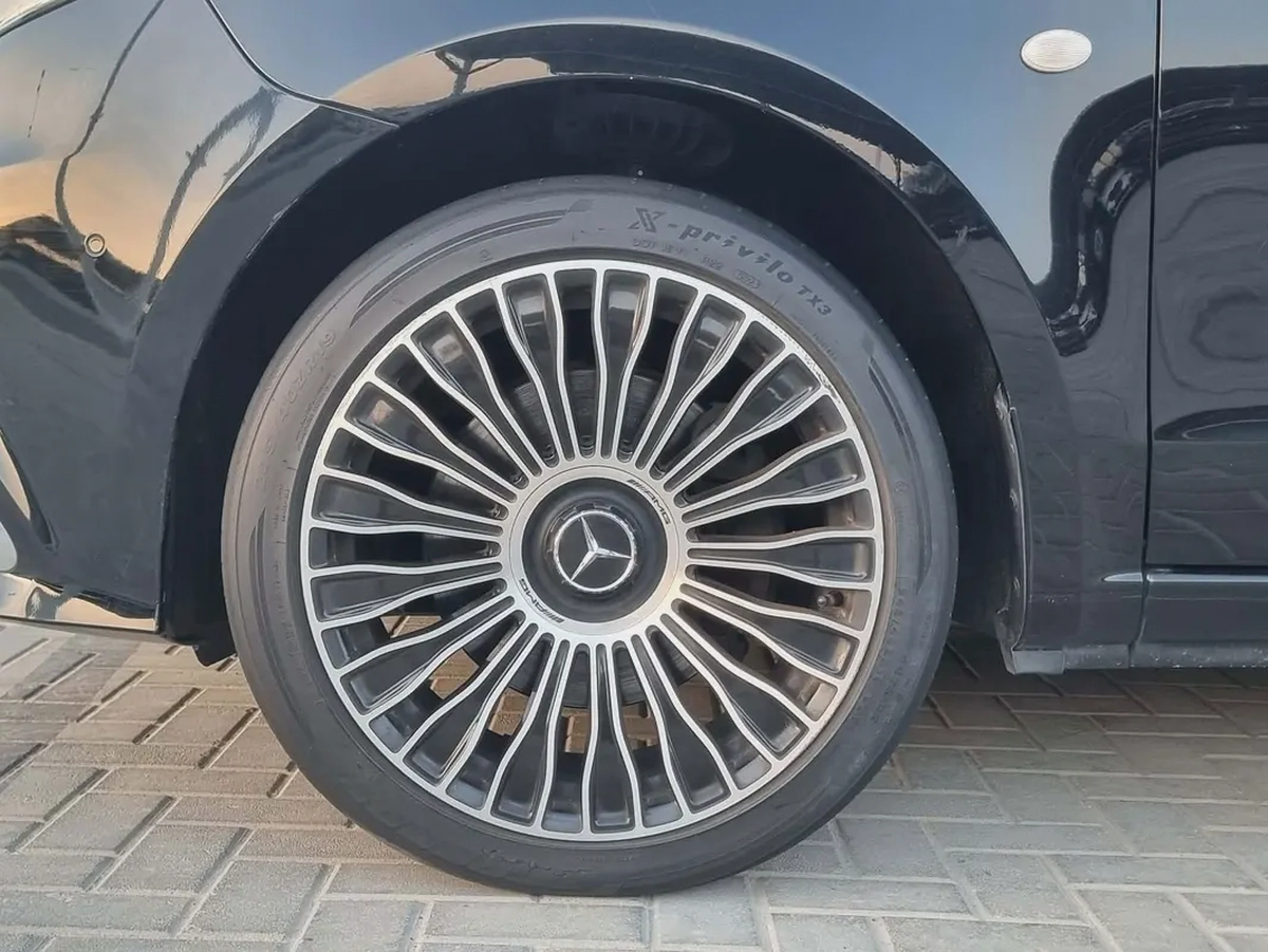 Mercedes-Benz Vito 2018 GCC Specs - Well Maintained-14-14
