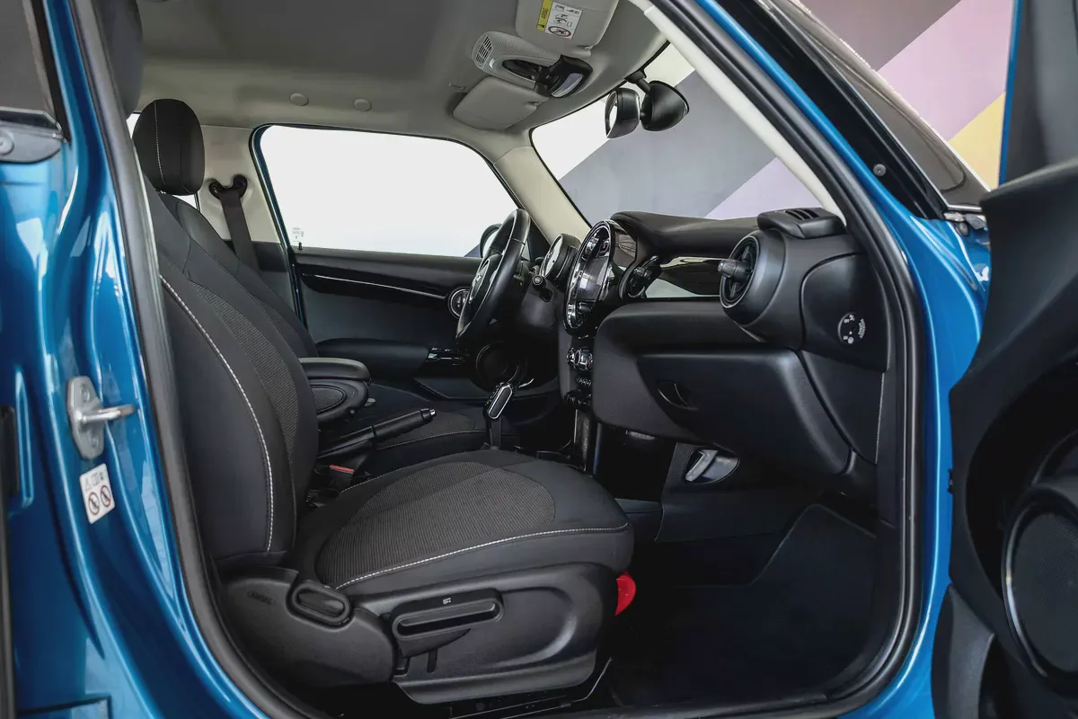 2024 Mini Cooper Standard l AED 1,088 Monthly l 3 Months Warranty | Free Courtesy Car Included-18-18