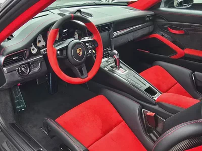 Porsche 911 GT2 RS 2019 - Japanese Specs - Pristine Condition-13
