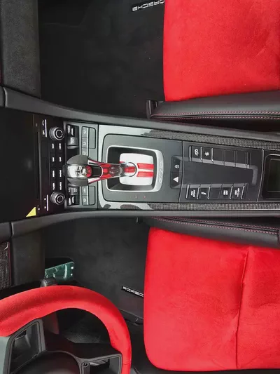 Porsche 911 GT2 RS 2019 - Japanese Specs - Pristine Condition-14