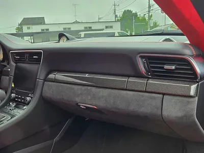 Porsche 911 GT2 RS 2019 - Japanese Specs - Pristine Condition-17