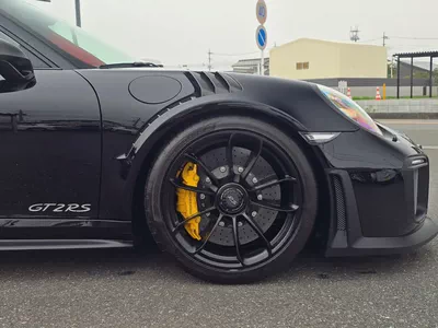 Porsche 911 GT2 RS 2019 - Japanese Specs - Pristine Condition-4