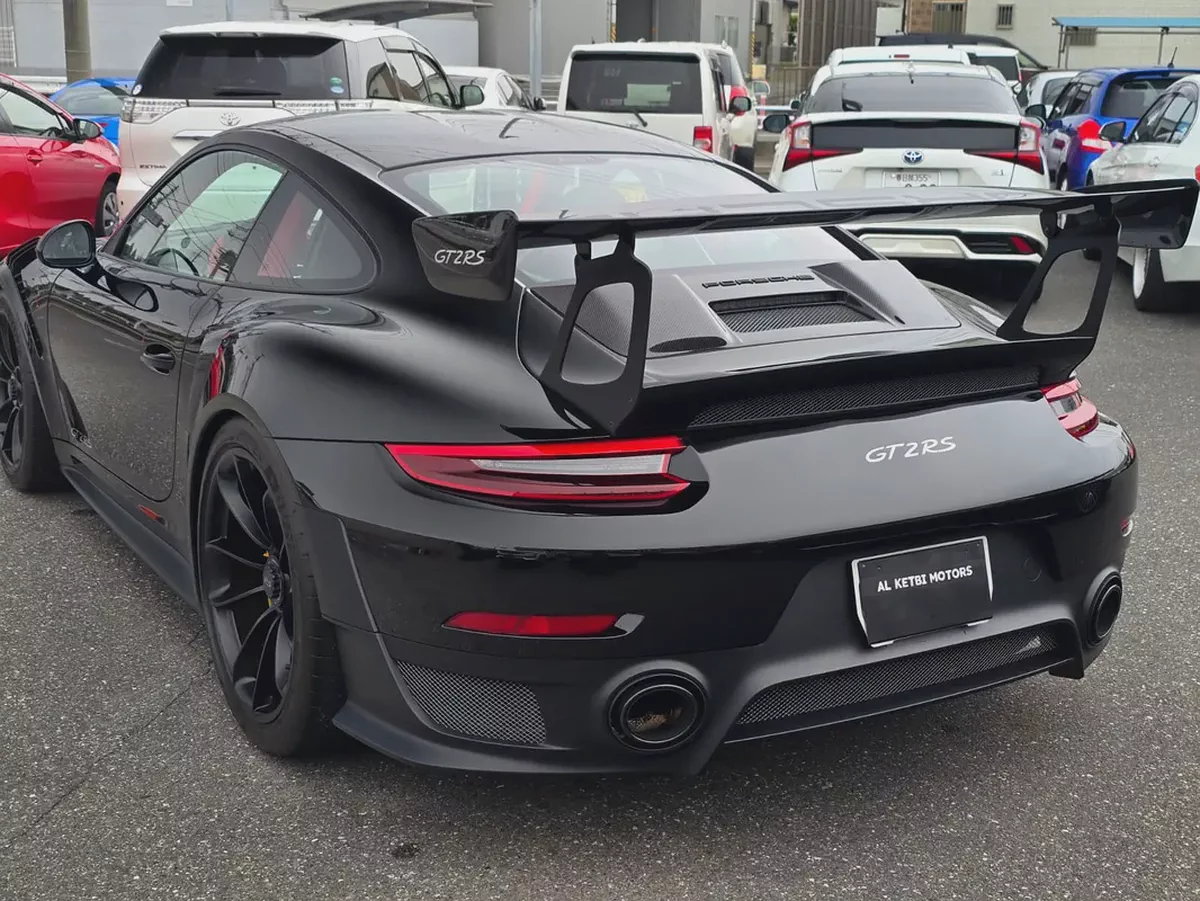 Porsche 911 GT2 RS 2019 - Japanese Specs - Pristine Condition-9-9
