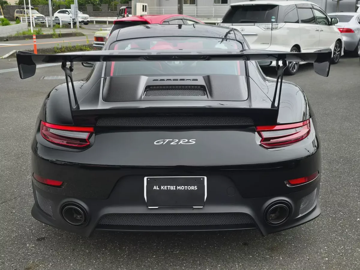 Porsche 911 GT2 RS 2019 - Japanese Specs - Pristine Condition-10-10