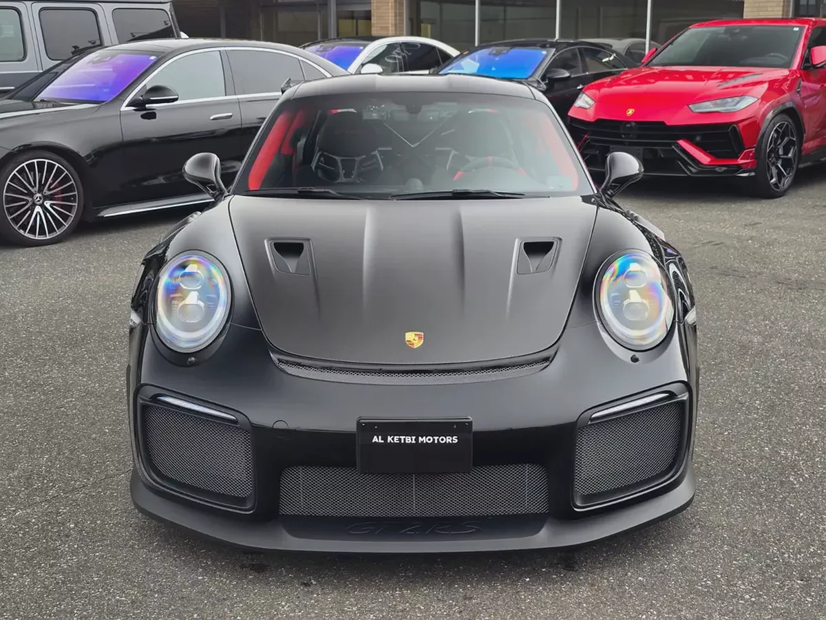 Porsche 911 GT2 RS 2019 - Japanese Specs - Pristine Condition-1-1