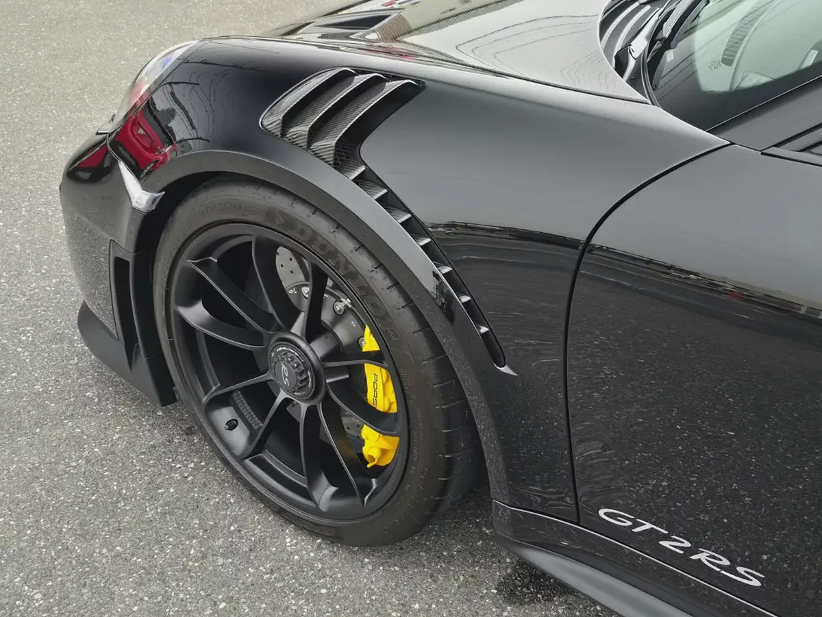 Porsche 911 GT2 RS 2019 - Japanese Specs - Pristine Condition-7-7
