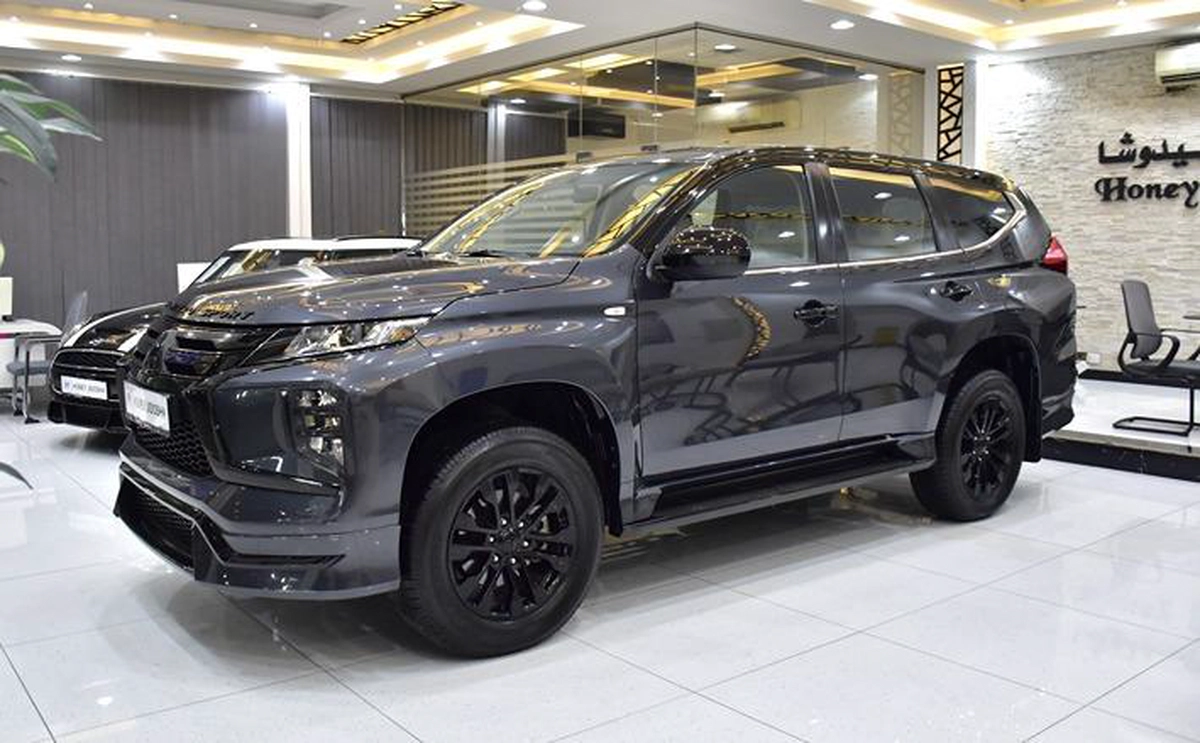 Mitsubishi Montero Sport Prime Edition ( 2023 Model ) in Grey Color GCC Specs-2-2
