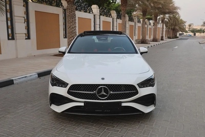 Mercedes-benz CLA250-2025-4Matic-2500KM-Under Warranty AND Service -GCC Specs-4