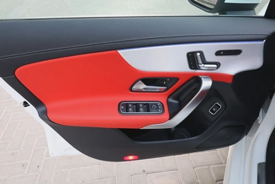 Mercedes-benz CLA250-2025-4Matic-2500KM-Under Warranty AND Service -GCC Specs-7