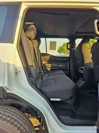 Toyota Prado ALL ROUNDER TURBO 2.8L DIESEL ALL ROUNDER TURBO STD / 2.8L DIESEL V4 / SUNROOF / COOL BOX (CODE # P28AR2)-11