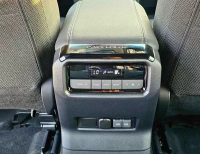 Toyota Prado ALL ROUNDER TURBO 2.8L DIESEL ALL ROUNDER TURBO STD / 2.8L DIESEL V4 / SUNROOF / COOL BOX (CODE # P28AR2)-15