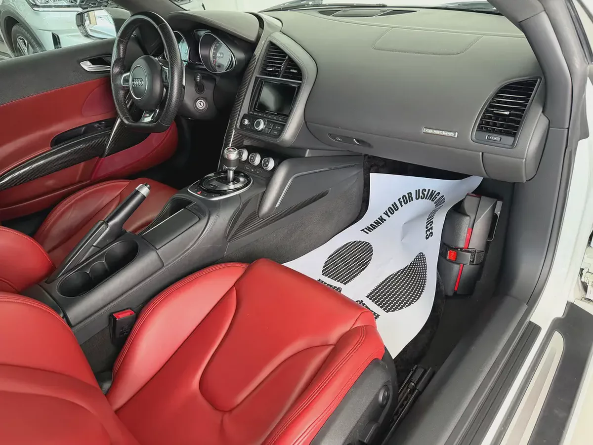Audi R8 GT 2014 GCC Specs-14-14