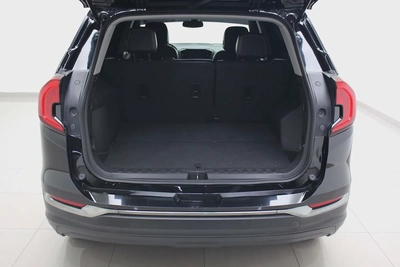 2023 GMC Terrain AT4 - GCC Specs-4