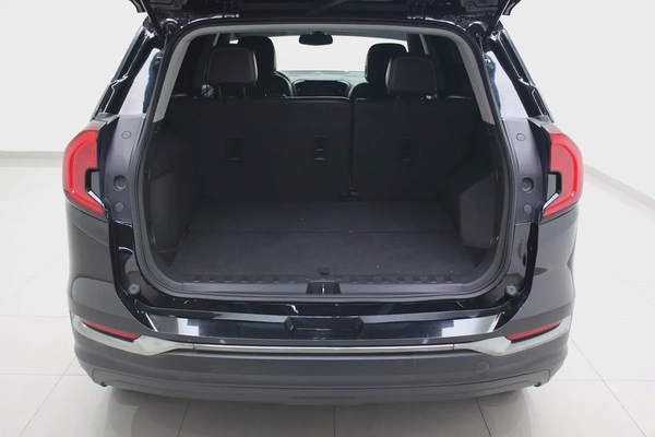 2023 GMC Terrain AT4 - GCC Specs
