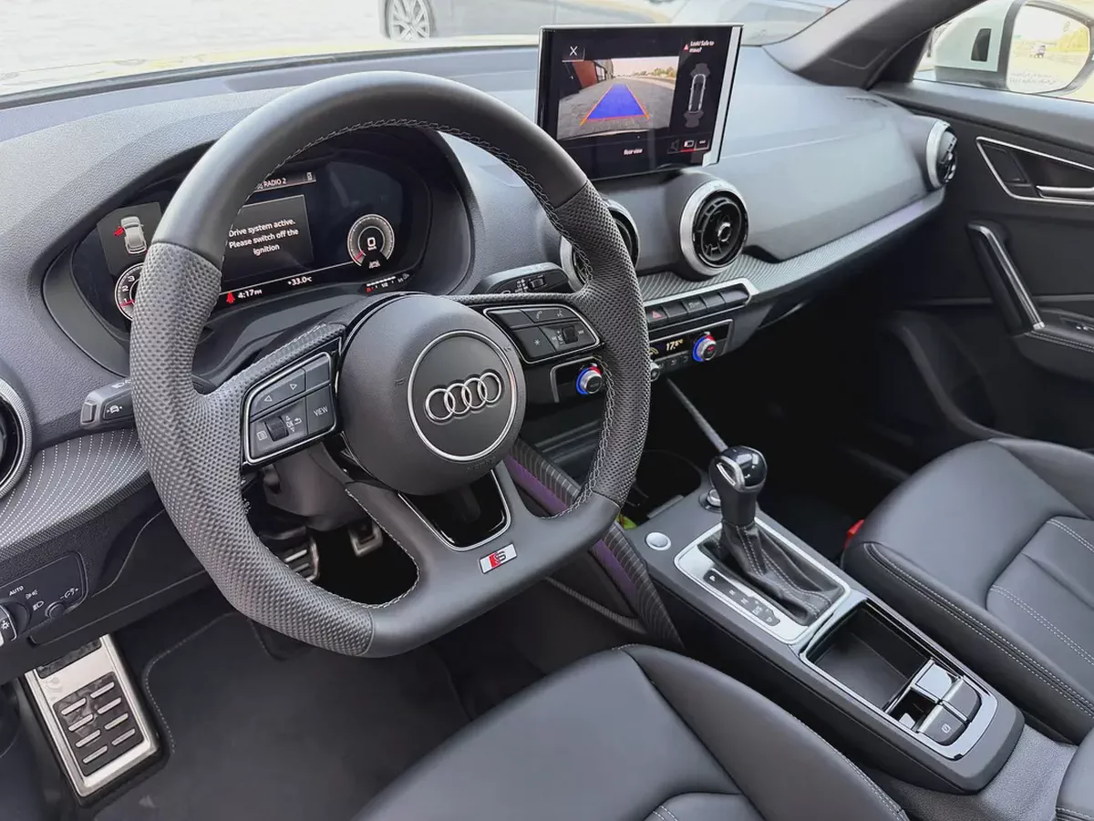 2025 Audi Q2-9-9